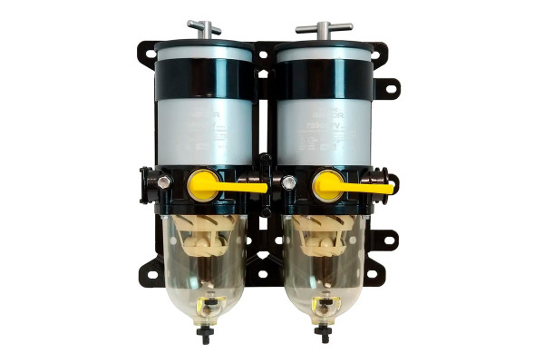 DUAL Fuel filter/water separator.