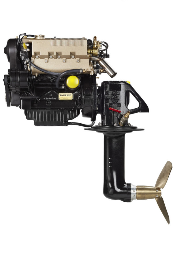 35 hp/25.5 kW Lombardini Sail-Drive 2.18:1 marine engine LDW1404SD